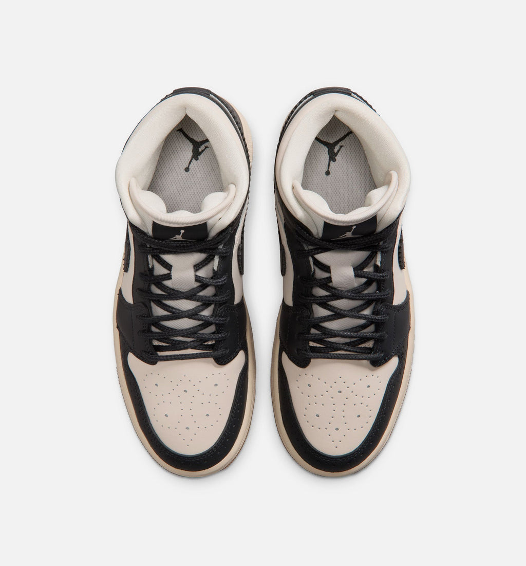 Air Jordan 1 Mid SE Women's Lifestyle Shoe – Off-Noir/Chalk/Pearl White